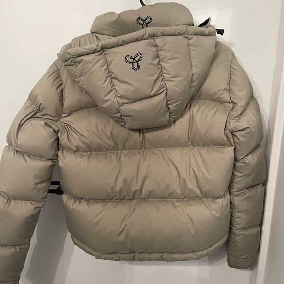 TNA The Super Puff Shorty - Picture 1 of 7